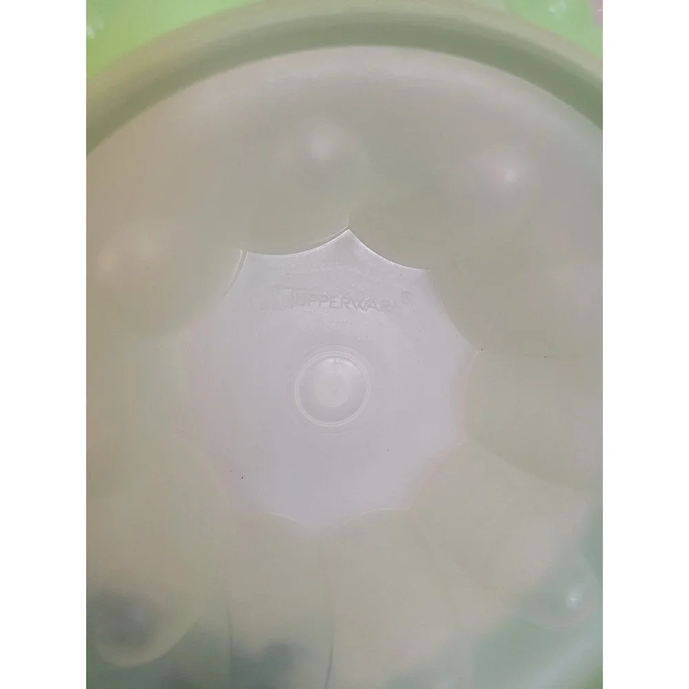 Tupperware Jel-Ring Jello Mold Lime Green 6 Cup Fluted Gelatin Ring 1202-3